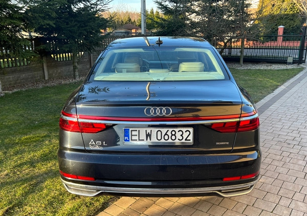 Audi A8 cena 229000 przebieg: 205600, rok produkcji 2017 z Tarnowskie Góry małe 667